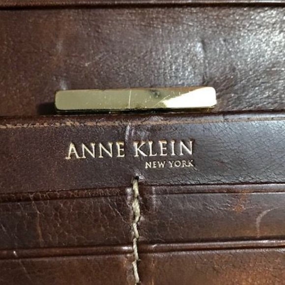 *Rare* Anne Klein Hair Calf Leather Antiqued Frame Push Latch Wallet - Picture 13 of 15